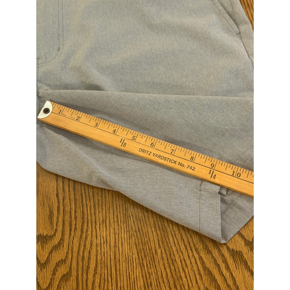 TravisMathew Mens Grey Heathered Performance Golf Shorts Size 38 Stretch Casual - Picture 5 of 6